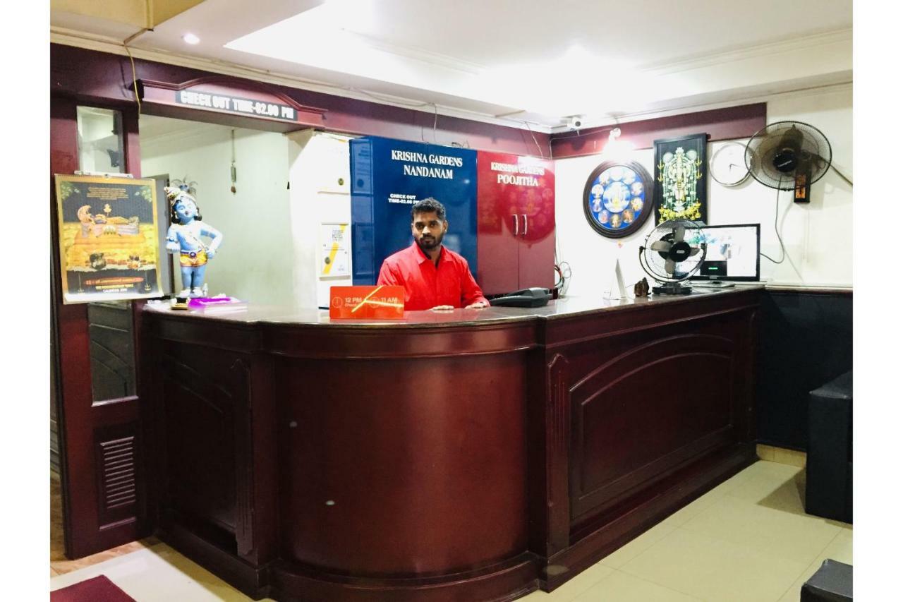 Krishna Gardens Hotel กูรูวาเยอร์ ภายนอก รูปภาพ